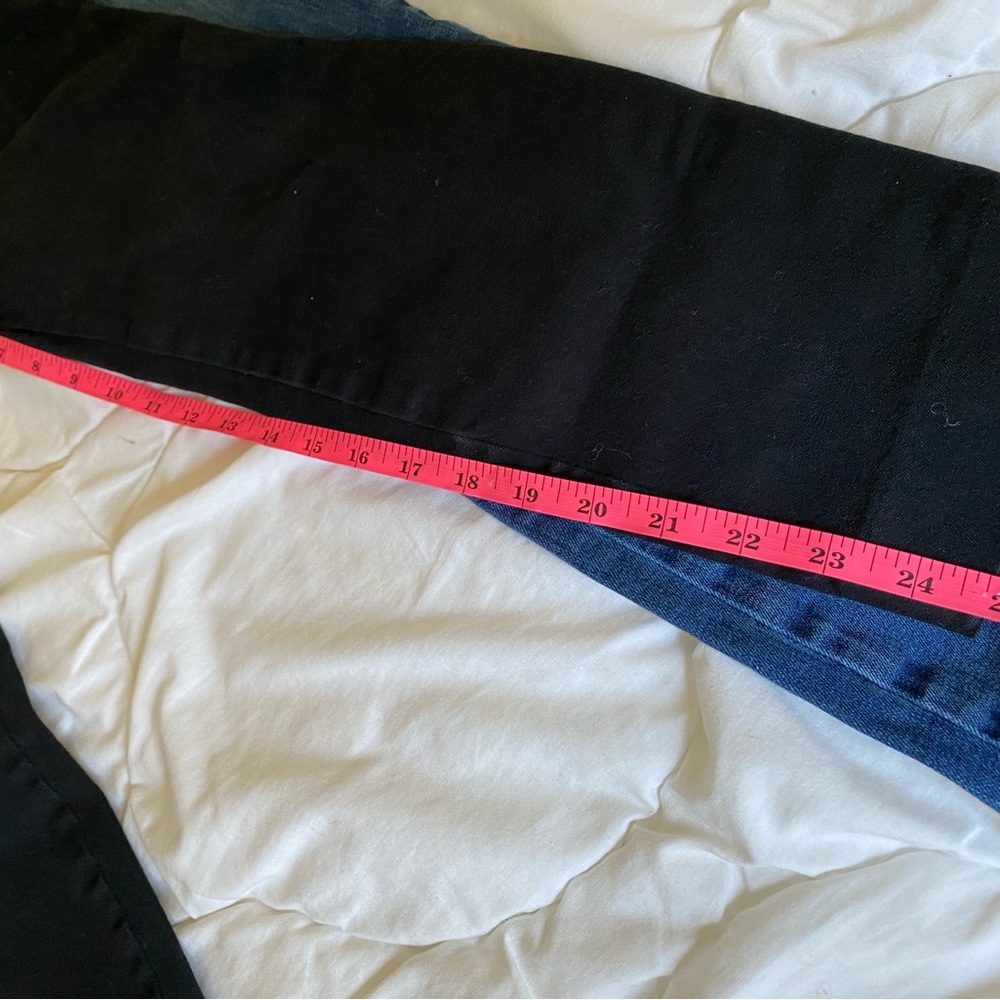 GAP Maternity Black and Blue Women's Jeans bundle - Picture 3 of 3